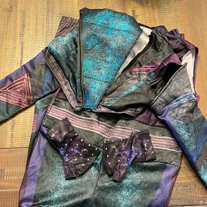 Girls Disney’s Descendants Mal costume